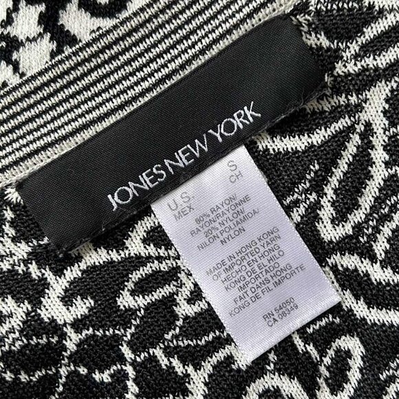 Vintage Jones New York Black & Off-White Floral Jacquard Knit Cardigan – US S - Picture 12 of 12